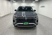 2025 Volkswagen Atlas 2.0T Peak Edition Oshkosh WI