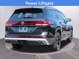 2025 Volkswagen Atlas 2.0T Peak Edition Oshkosh WI