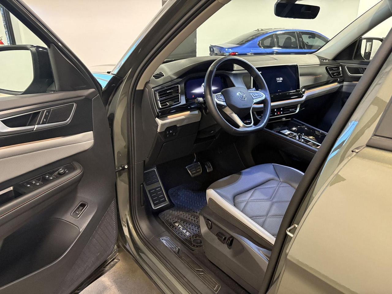 2025 Volkswagen Atlas 2.0T Peak Edition Parker CO