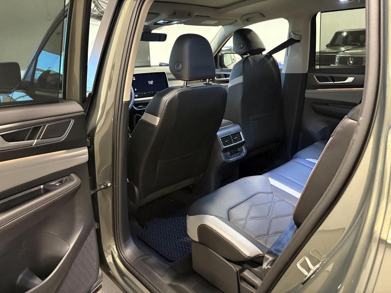 2025 Volkswagen Atlas 2.0T Peak Edition Parker CO