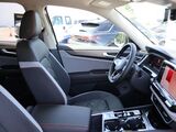 2025 Volkswagen Atlas 2.0T Peak Edition SE Oshkosh WI