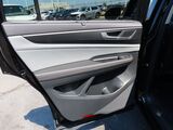 2025 Volkswagen Atlas 2.0T Peak Edition SE Oshkosh WI