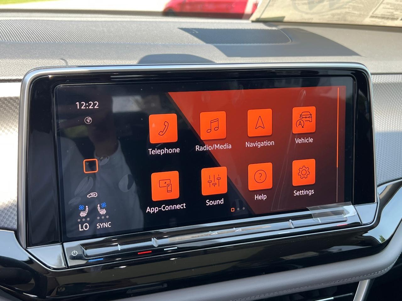 2025 Volkswagen Atlas 2.0T Peak Edition SE Hagerstown MD