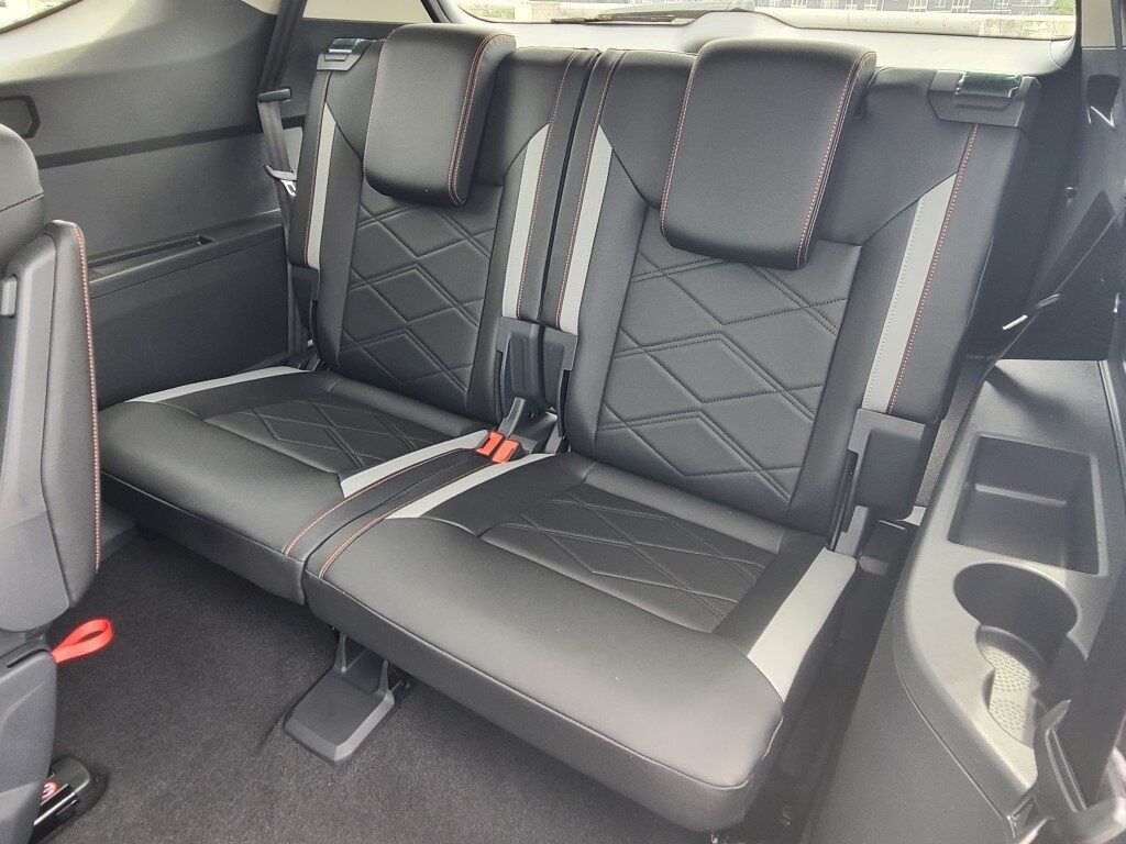 2025 Volkswagen Atlas 2.0T Peak Edition SE Springfield VA