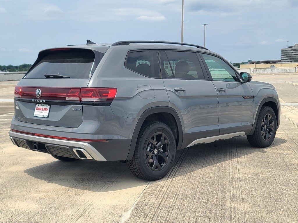 2025 Volkswagen Atlas 2.0T Peak Edition SE Springfield VA