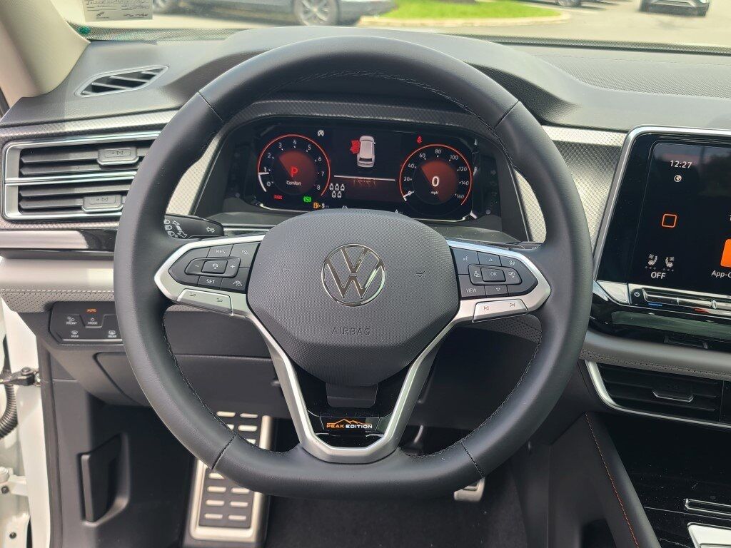 2025 Volkswagen Atlas 2.0T Peak Edition SE Springfield VA