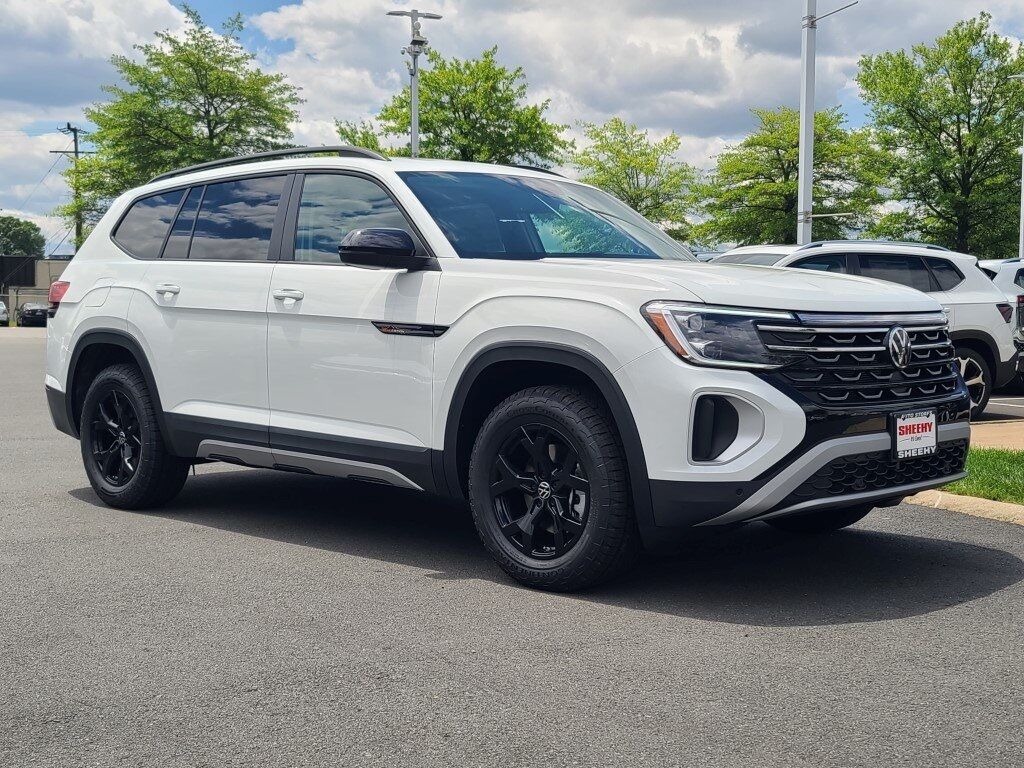 2025 Volkswagen Atlas 2.0T Peak Edition SE Springfield VA