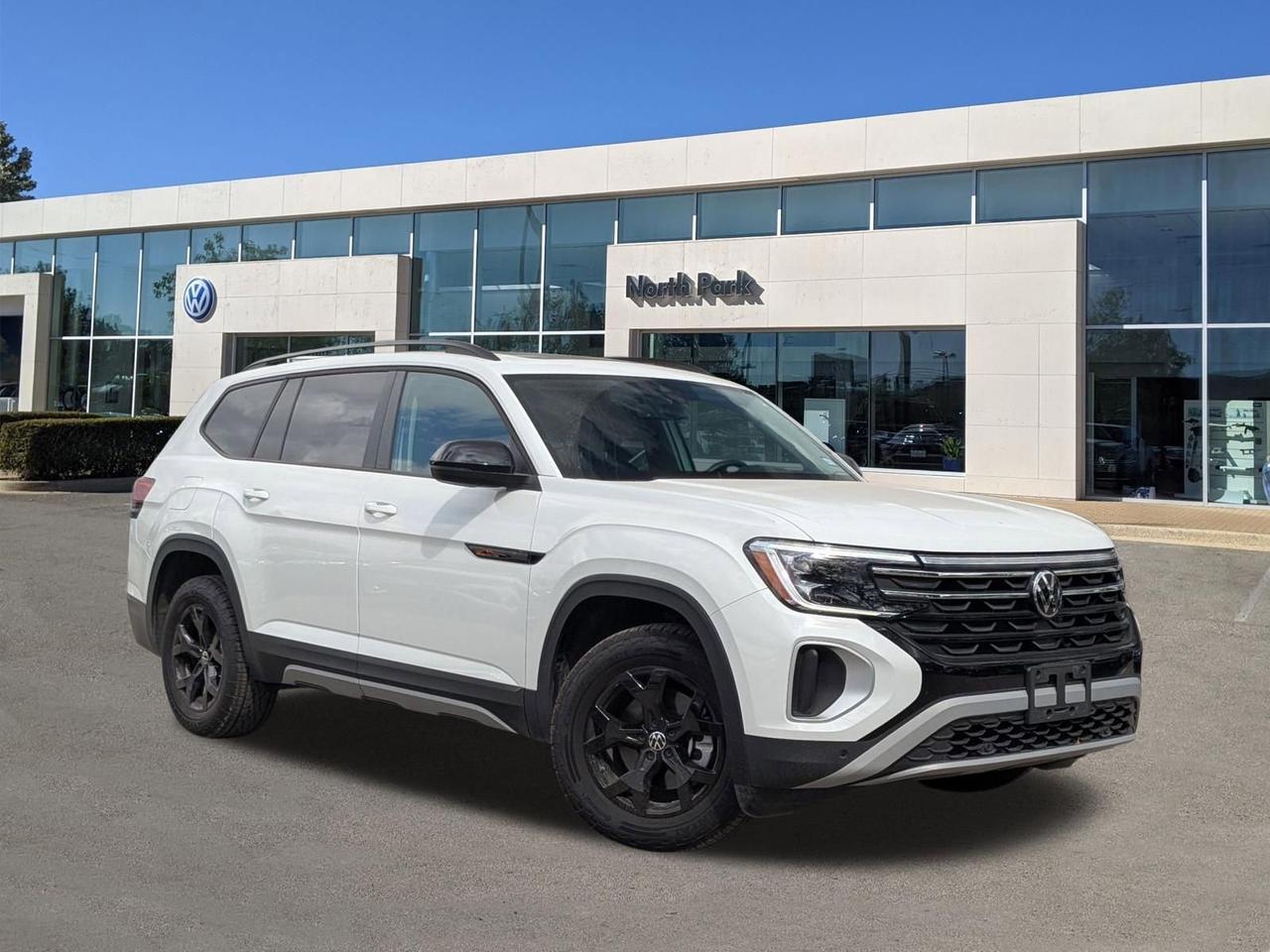 2025 Volkswagen Atlas 2.0T Peak Edition