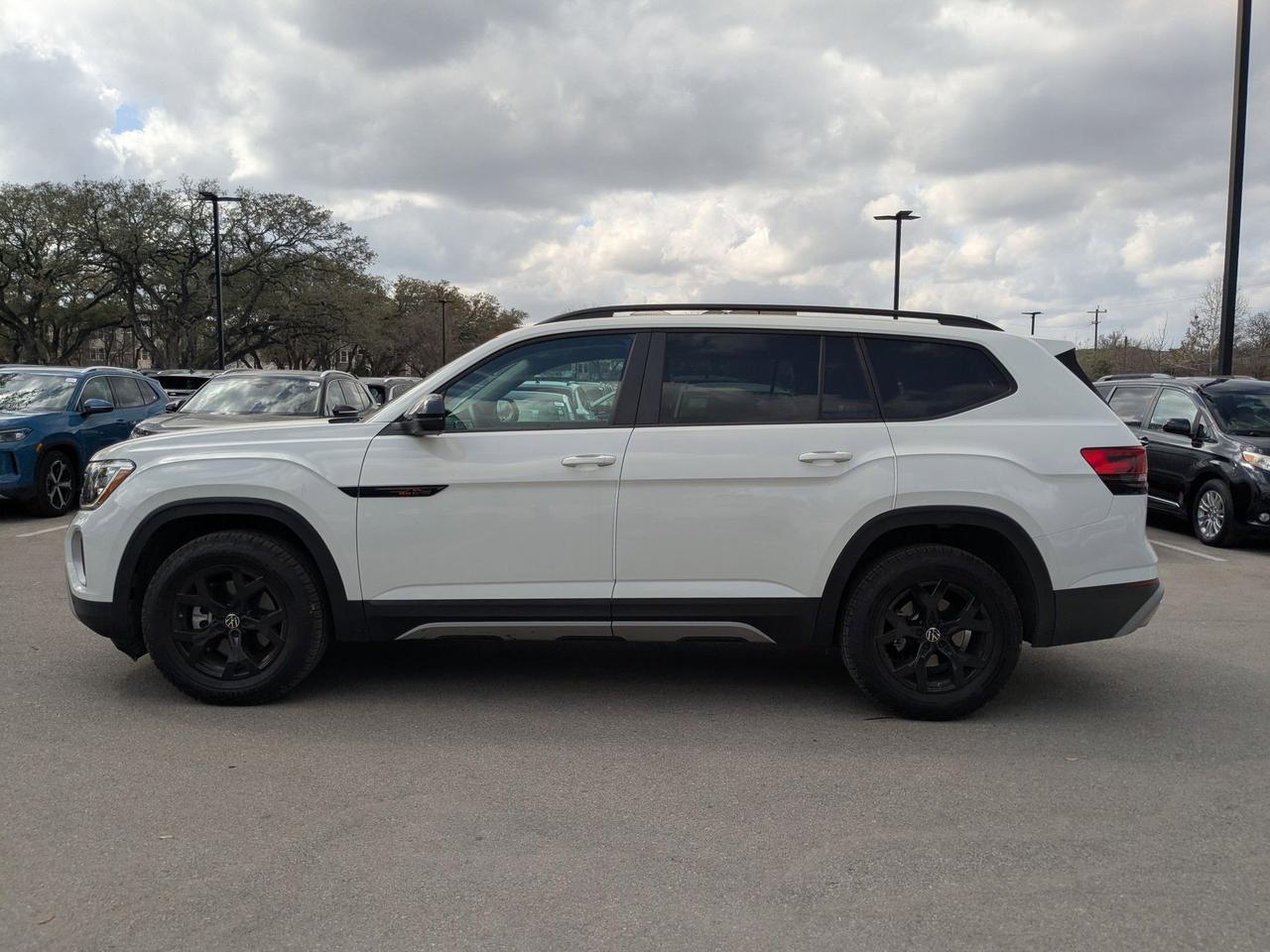 2025 Volkswagen Atlas 2.0T Peak Edition San Antonio TX
