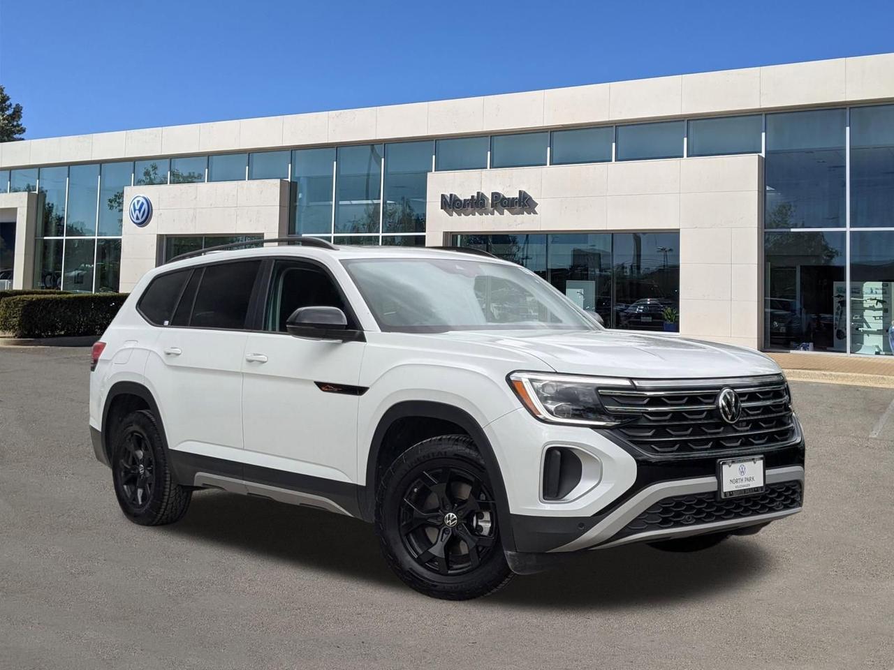 2025 Volkswagen Atlas 2.0T Peak Edition