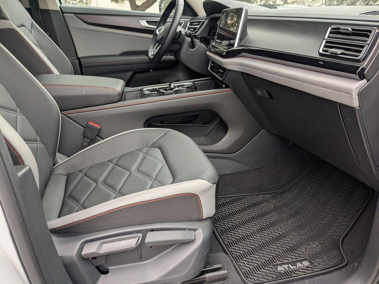 2025 Volkswagen Atlas 2.0T Peak Edition San Antonio TX