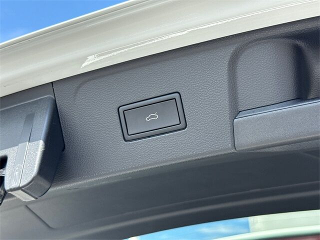 2025 Volkswagen Atlas 2.0T Peak Edition San Juan Capistrano CA