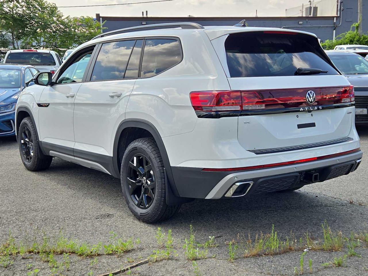 2025 Volkswagen Atlas 2.0T Peak Edition Medford MA