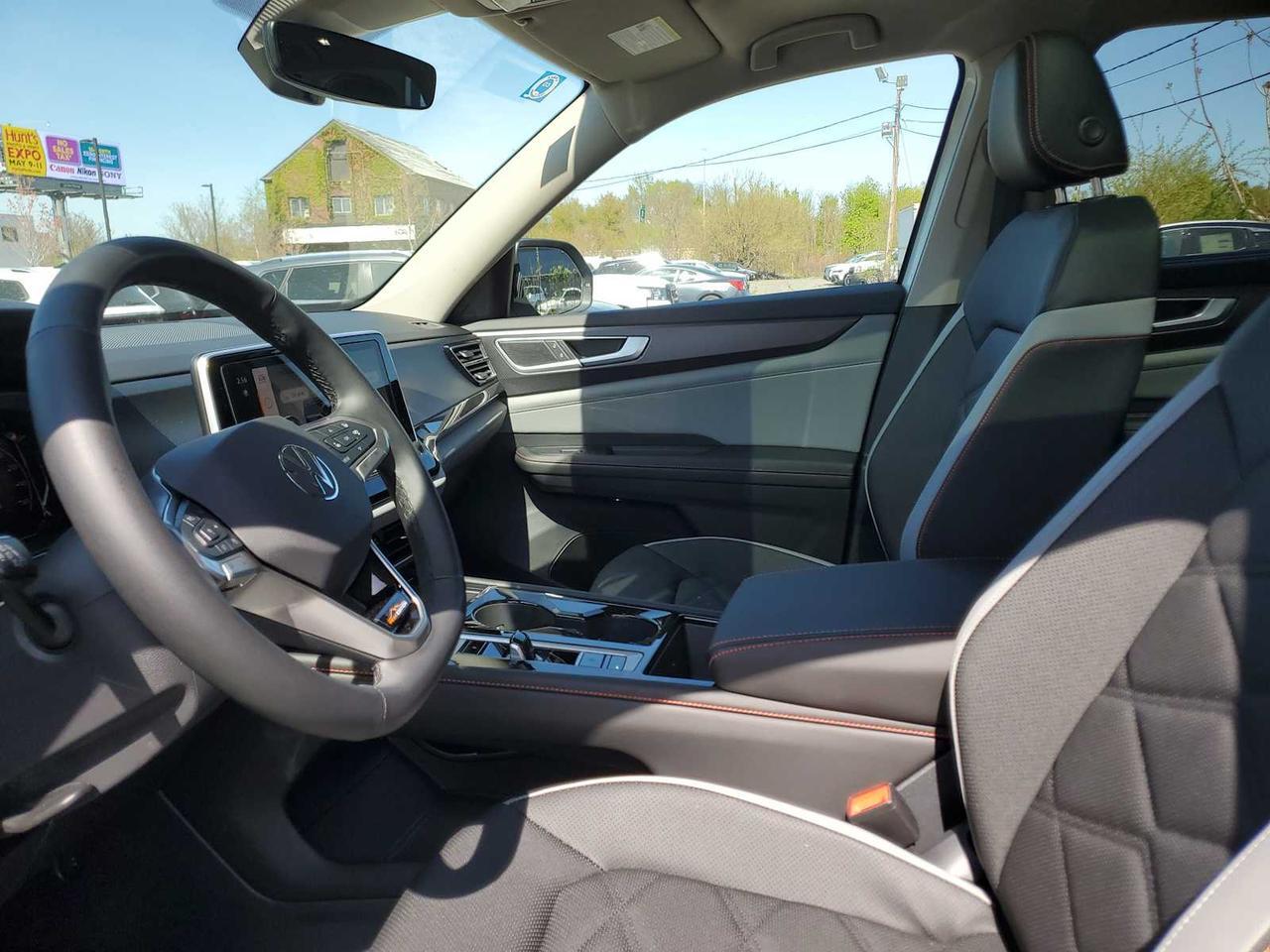 2025 Volkswagen Atlas 2.0T Peak Edition Medford MA