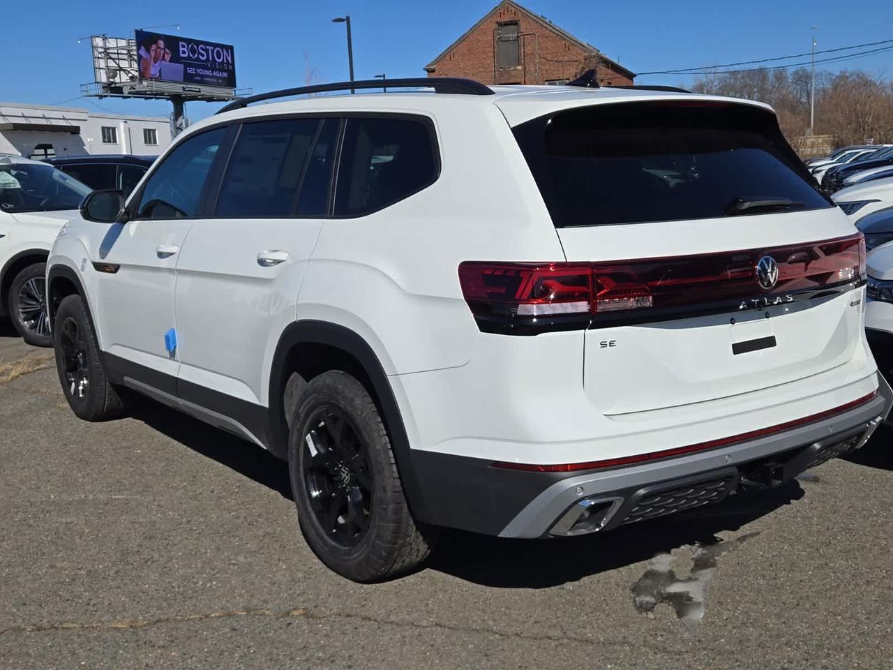 2025 Volkswagen Atlas 2.0T Peak Edition Medford MA