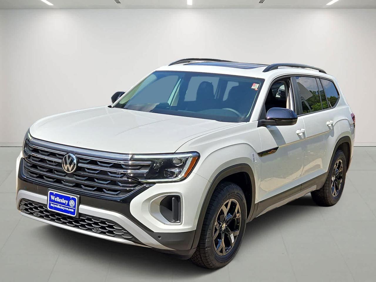 2025 Volkswagen Atlas 2.0T Peak Edition Wellesley MA