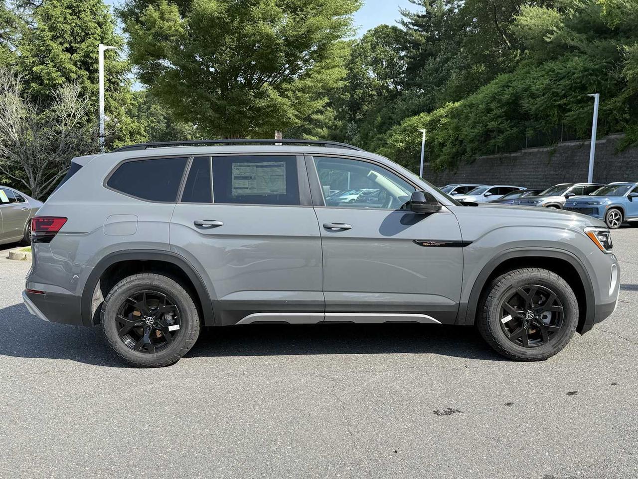 2025 Volkswagen Atlas 2.0T Peak Edition Westborough MA