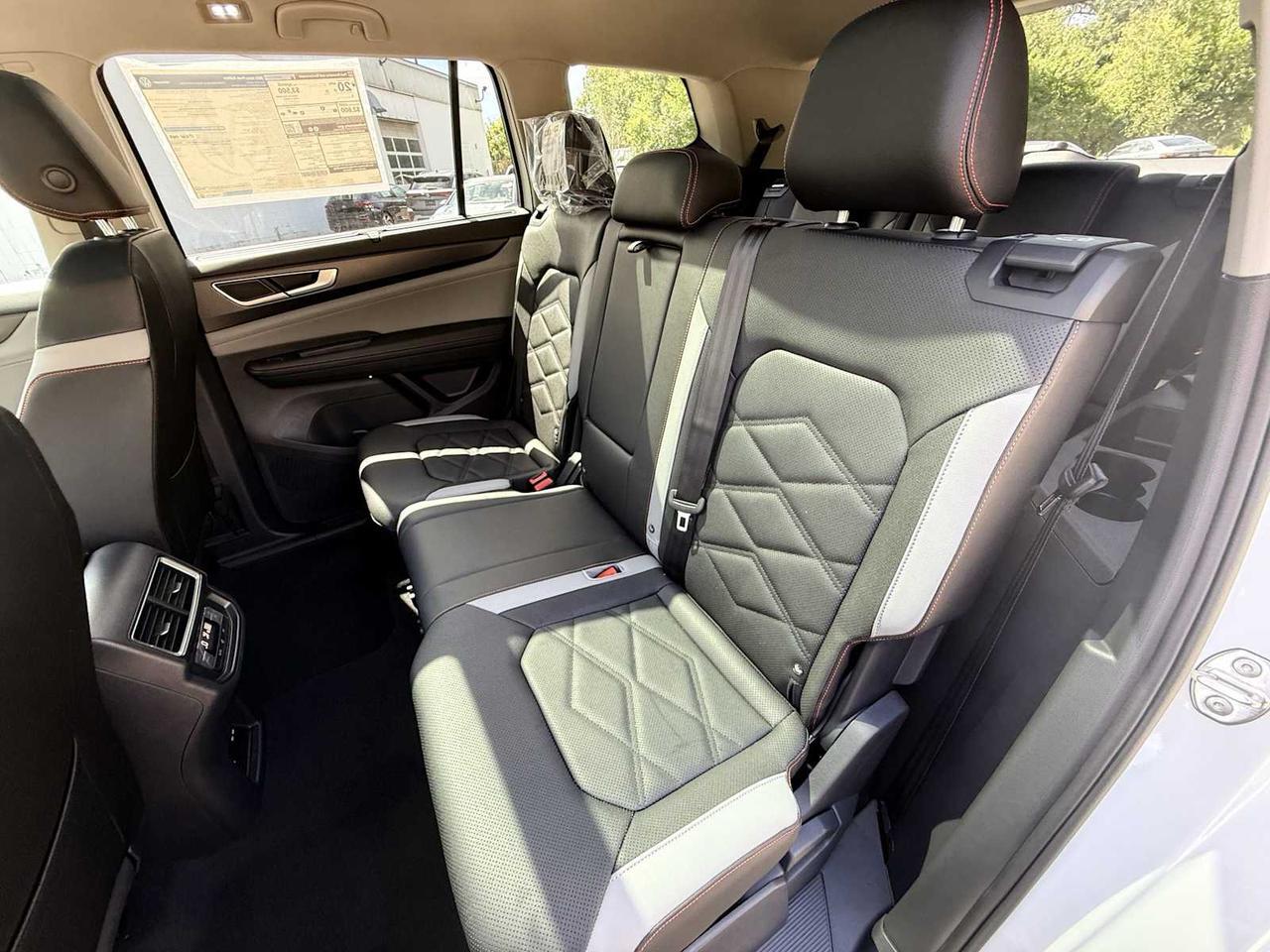 2025 Volkswagen Atlas 2.0T Peak Edition Westborough MA