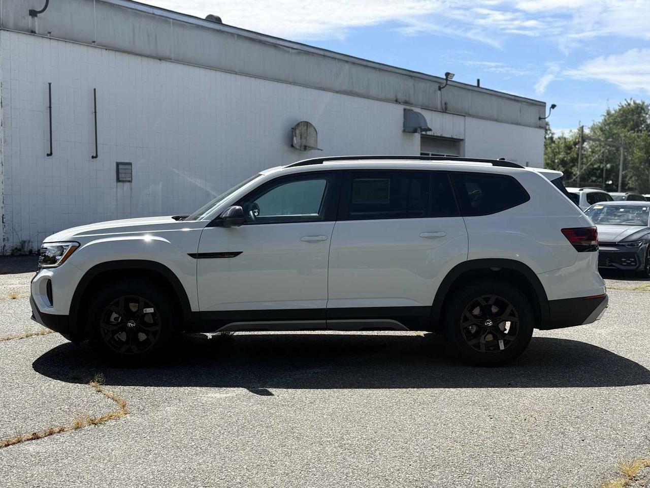 2025 Volkswagen Atlas 2.0T Peak Edition Westborough MA