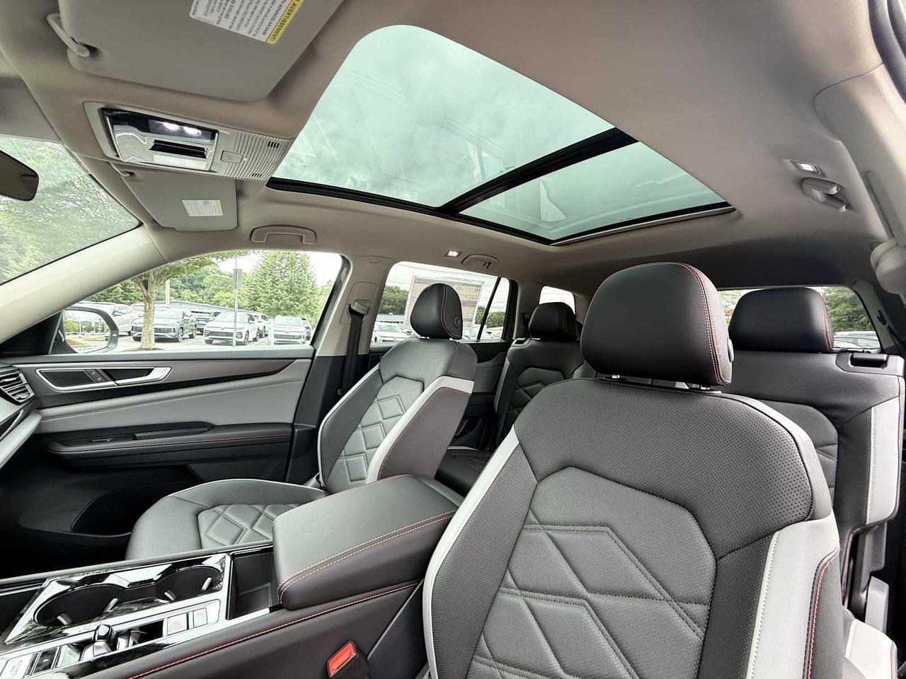 2025 Volkswagen Atlas 2.0T Peak Edition Westborough MA