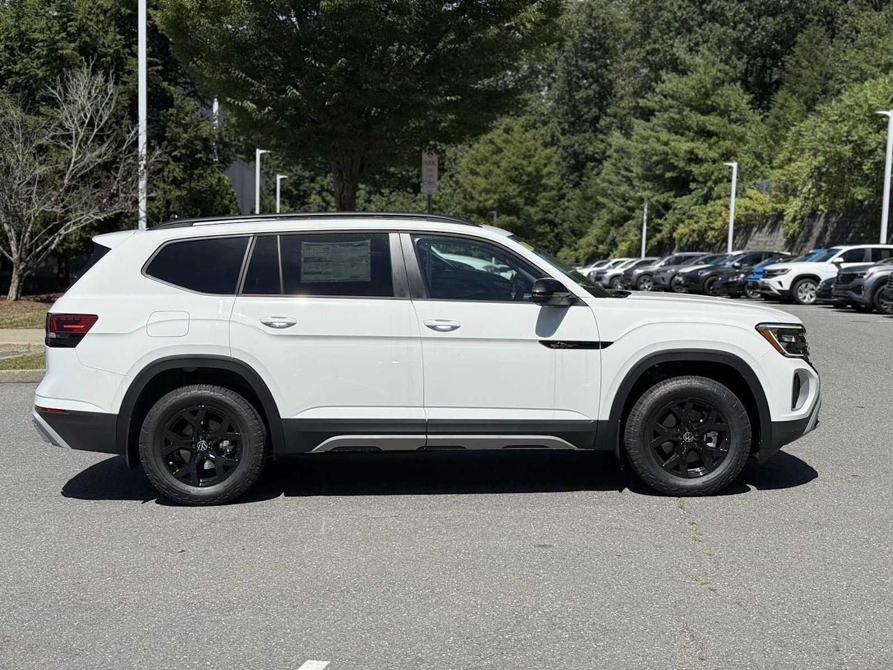 2025 Volkswagen Atlas 2.0T Peak Edition Westborough MA
