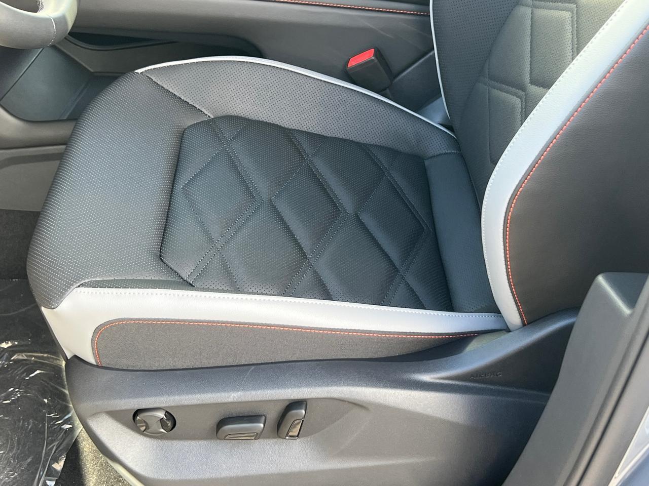 2025 Volkswagen Atlas 2.0T Peak Edition Hagerstown MD