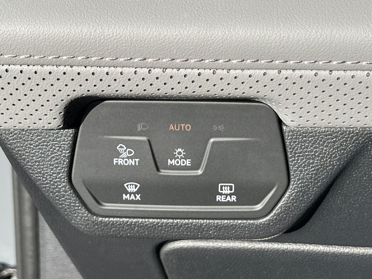 2025 Volkswagen Atlas 2.0T Peak Edition Hagerstown MD