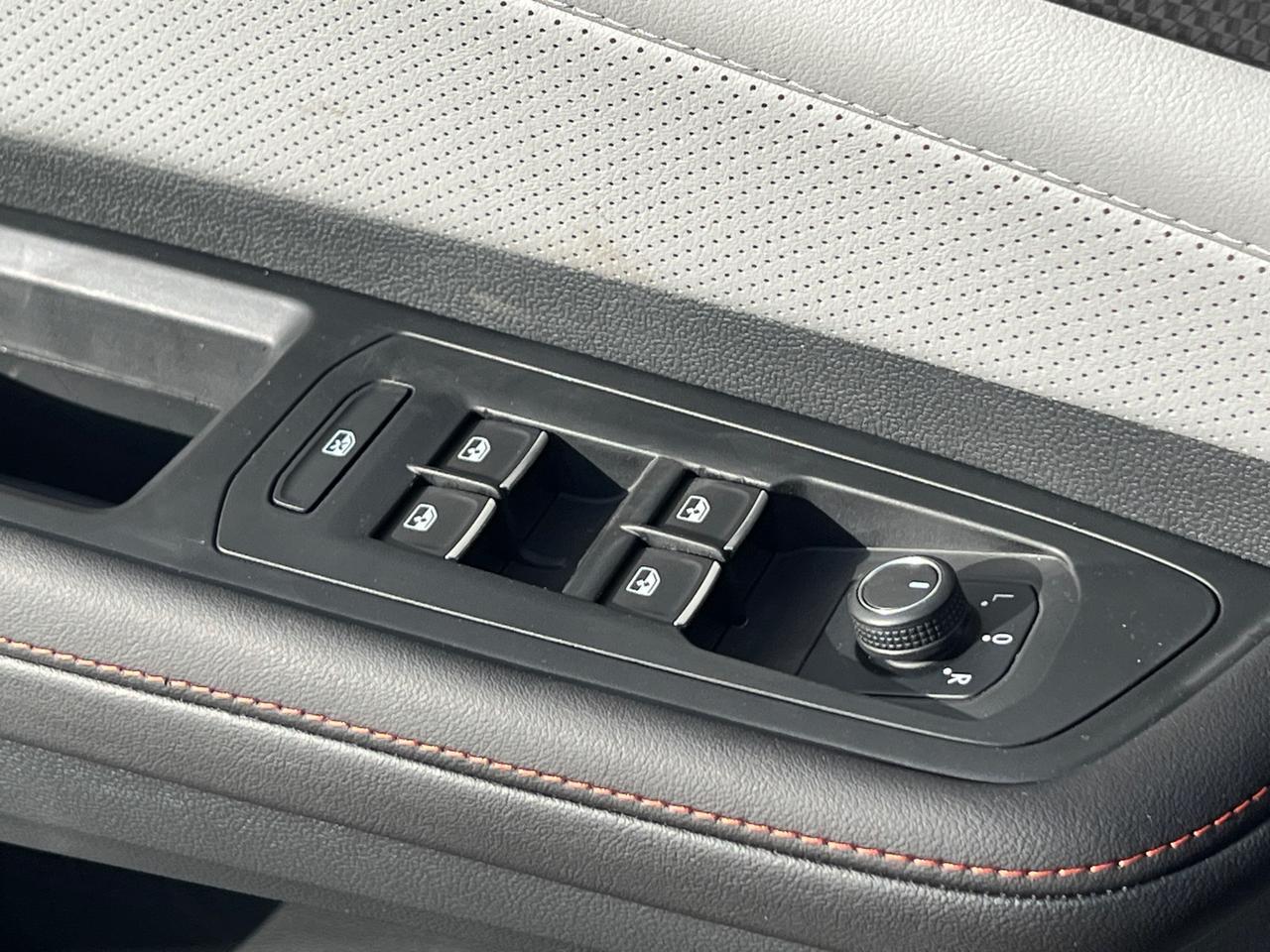 2025 Volkswagen Atlas 2.0T Peak Edition Hagerstown MD