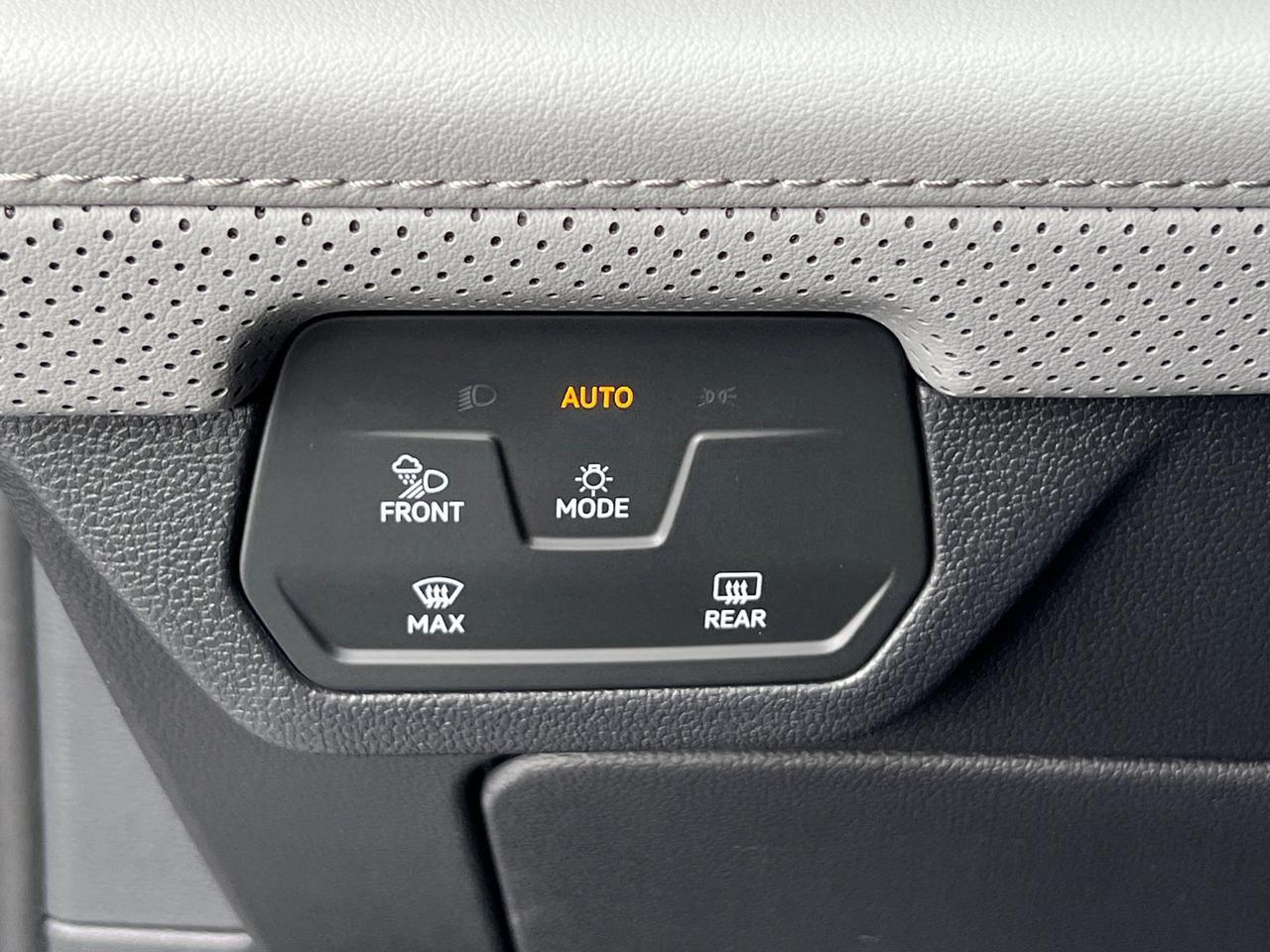 2025 Volkswagen Atlas 2.0T Peak Edition Hagerstown MD