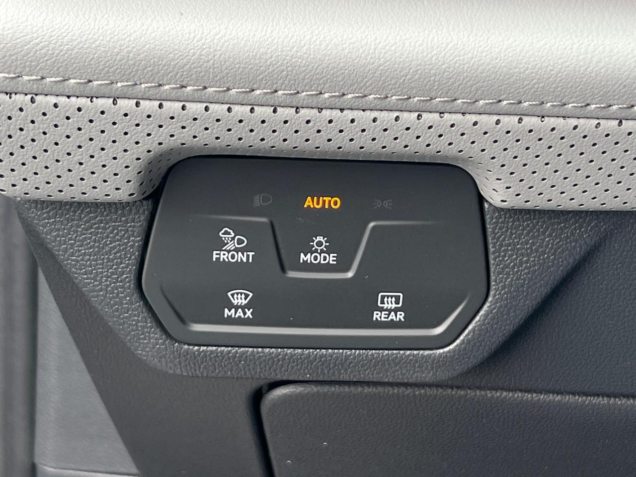 2025 Volkswagen Atlas 2.0T Peak Edition Hagerstown MD