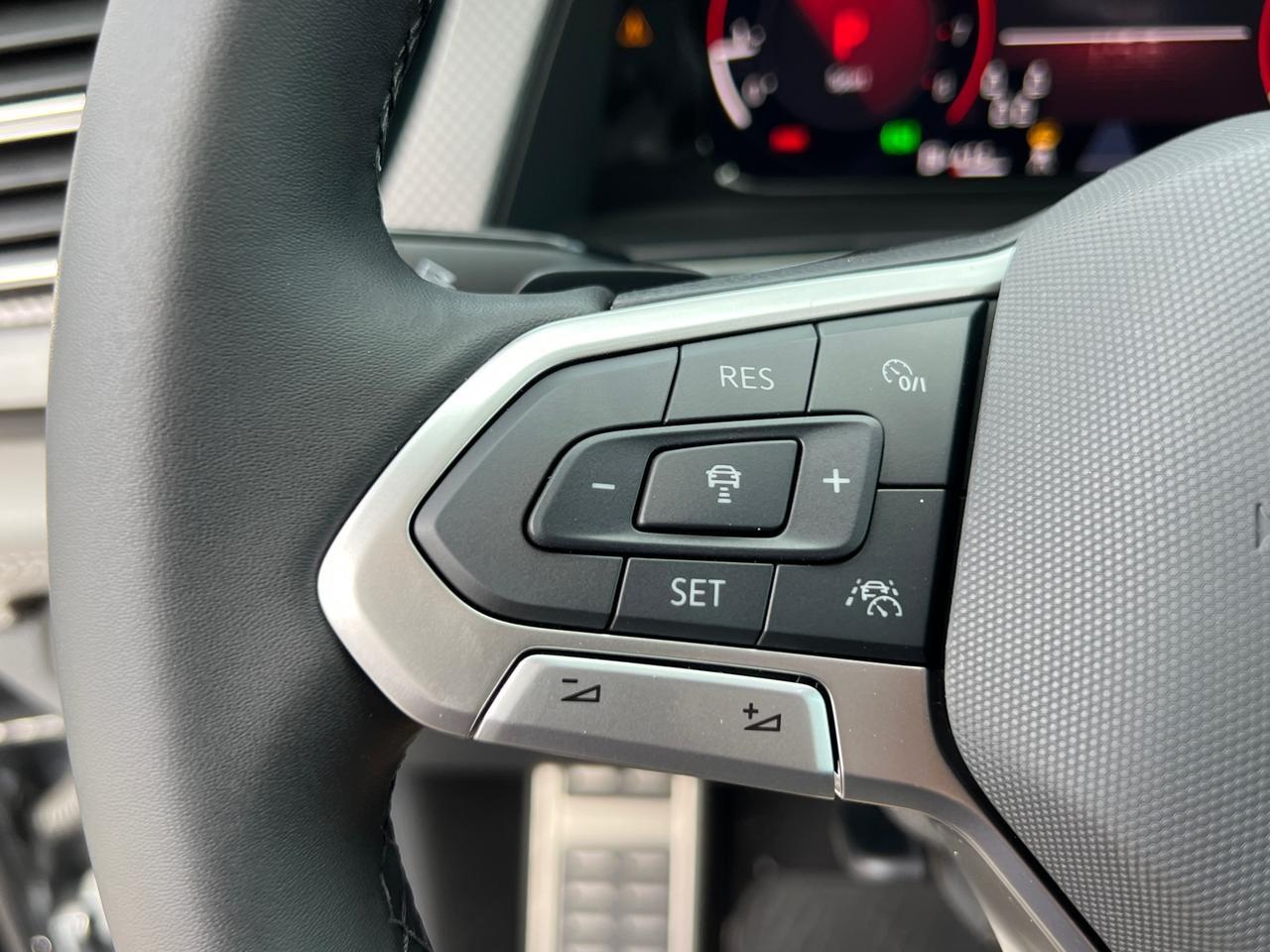 2025 Volkswagen Atlas 2.0T Peak Edition Hagerstown MD
