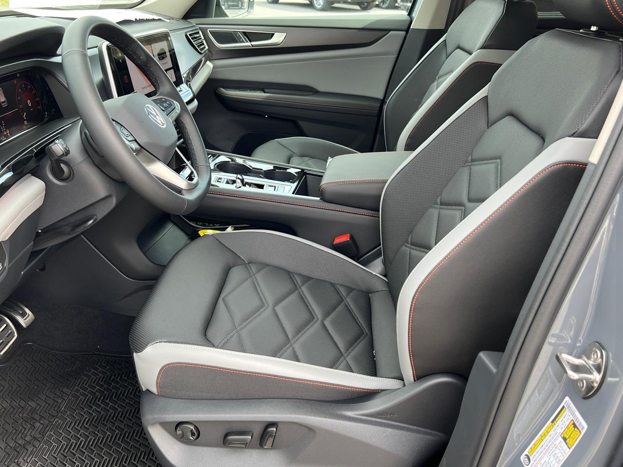 2025 Volkswagen Atlas 2.0T Peak Edition Hagerstown MD