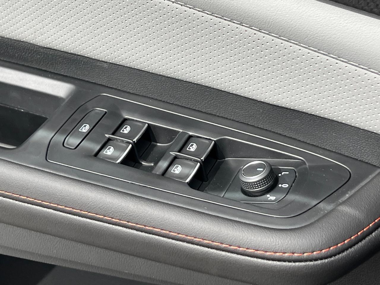 2025 Volkswagen Atlas 2.0T Peak Edition Hagerstown MD
