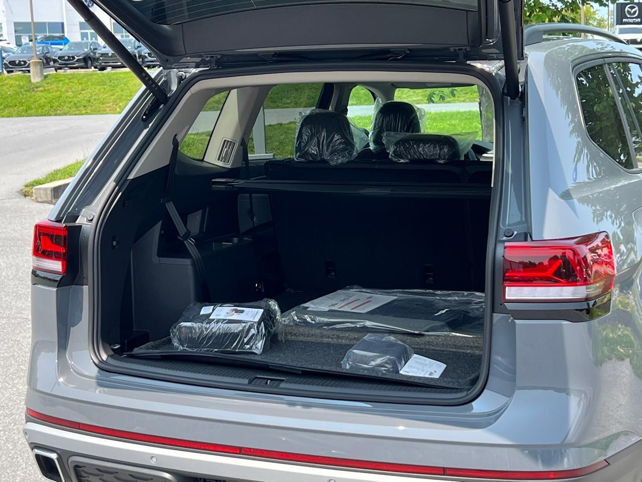 2025 Volkswagen Atlas 2.0T Peak Edition Hagerstown MD