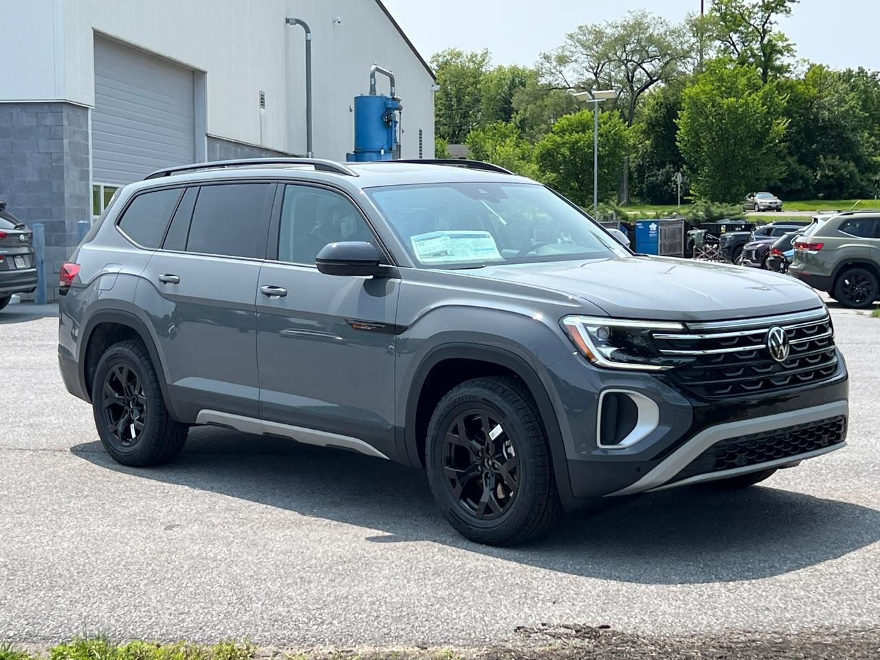 2025 Volkswagen Atlas 2.0T Peak Edition Hagerstown MD