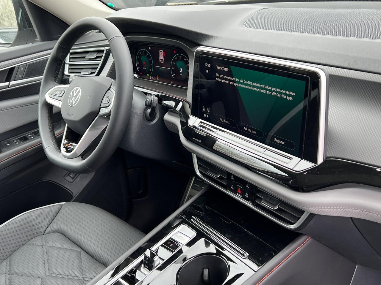 2025 Volkswagen Atlas 2.0T Peak Edition Hagerstown MD