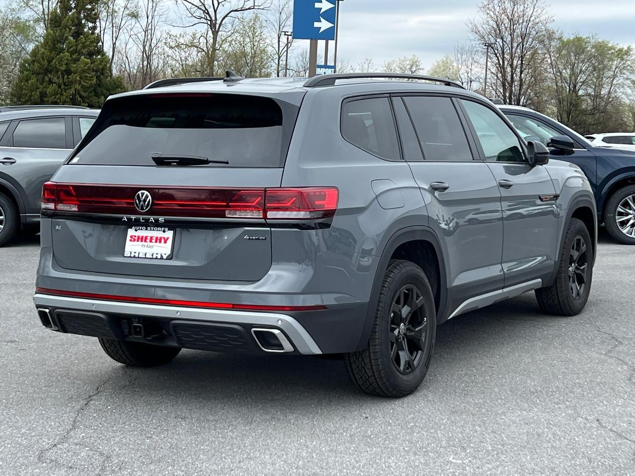 2025 Volkswagen Atlas 2.0T Peak Edition Hagerstown MD