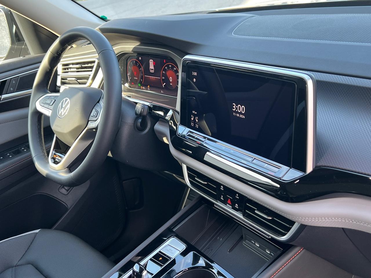 2025 Volkswagen Atlas 2.0T Peak Edition Hagerstown MD