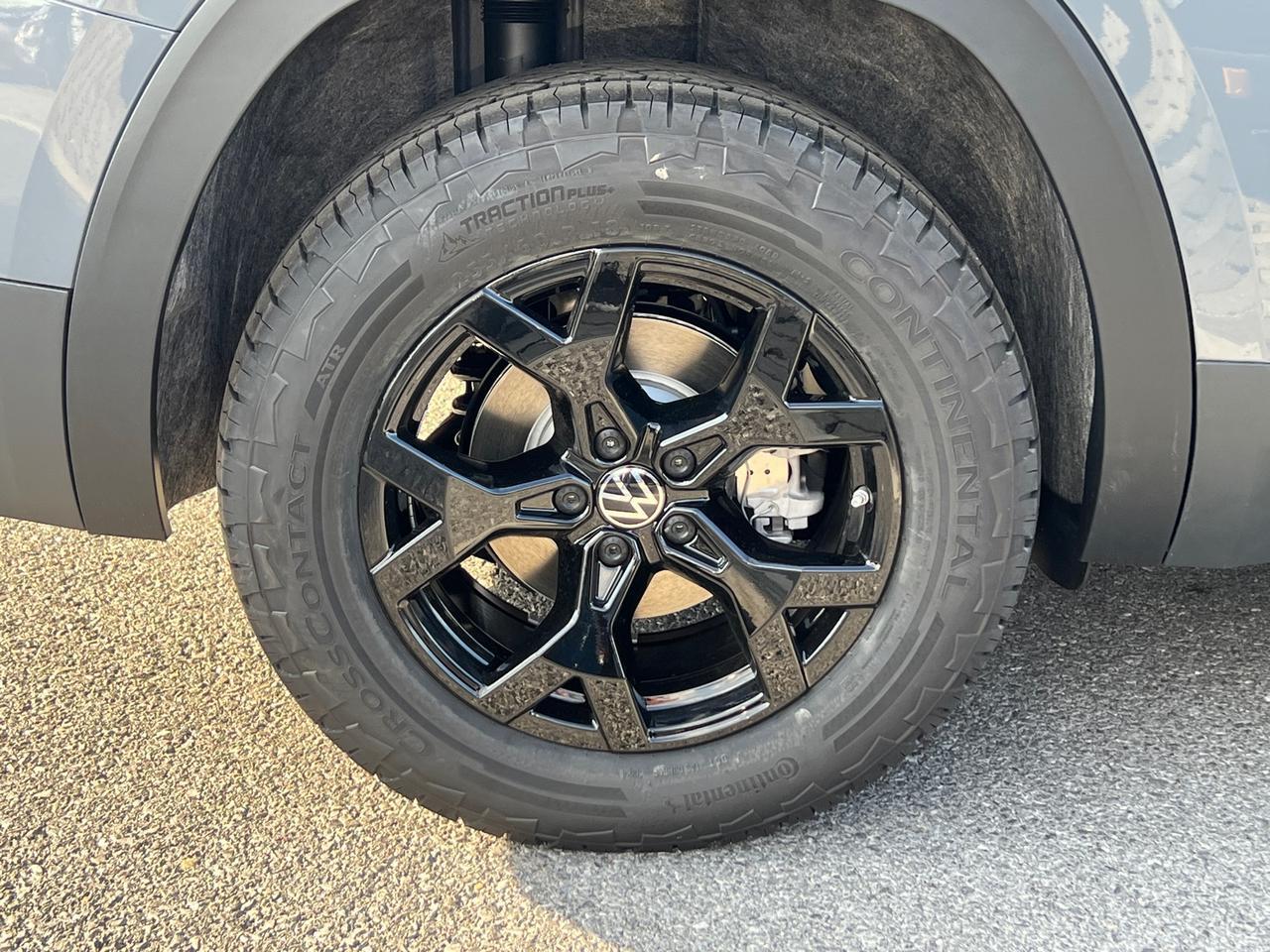 2025 Volkswagen Atlas 2.0T Peak Edition Hagerstown MD
