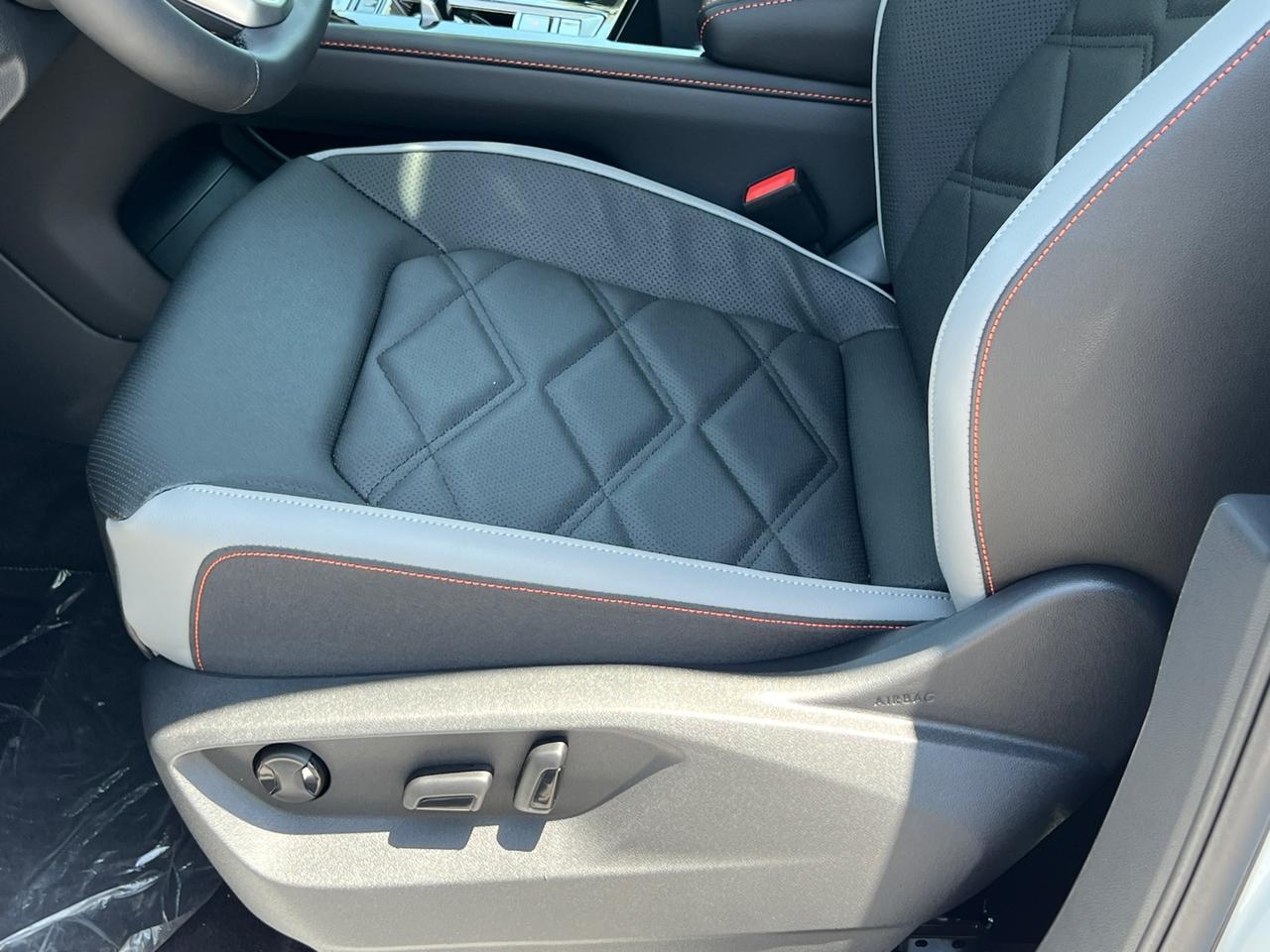 2025 Volkswagen Atlas 2.0T Peak Edition Hagerstown MD