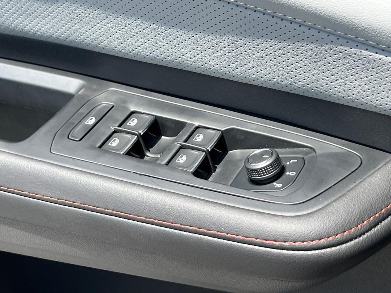 2025 Volkswagen Atlas 2.0T Peak Edition Hagerstown MD