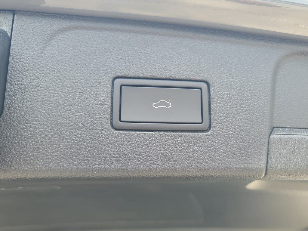 2025 Volkswagen Atlas 2.0T Peak Edition Springfield VA