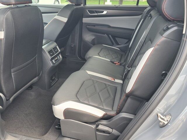 2025 Volkswagen Atlas 2.0T Peak Edition Springfield VA