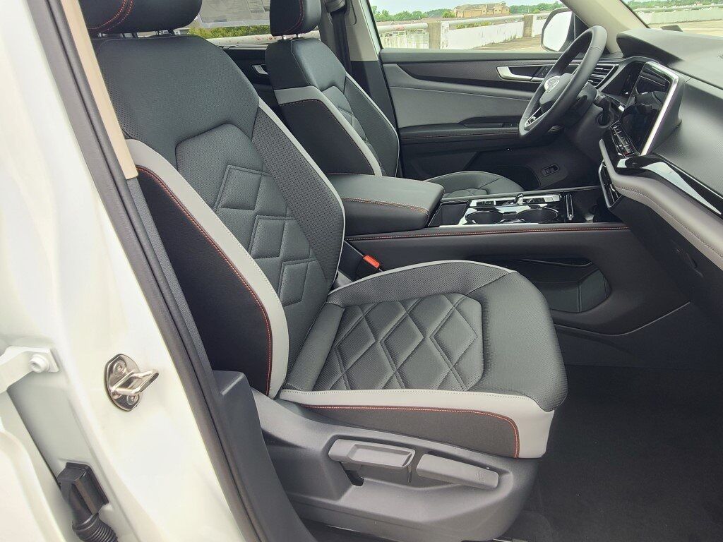 2025 Volkswagen Atlas 2.0T Peak Edition Springfield VA