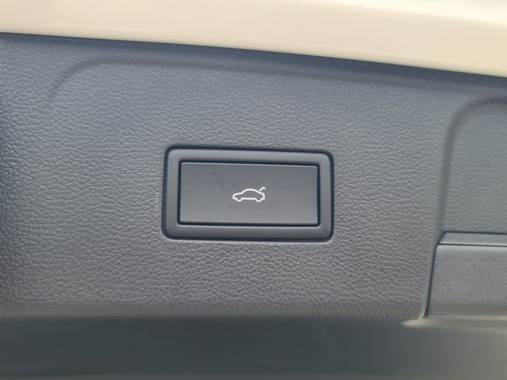 2025 Volkswagen Atlas 2.0T Peak Edition Springfield VA