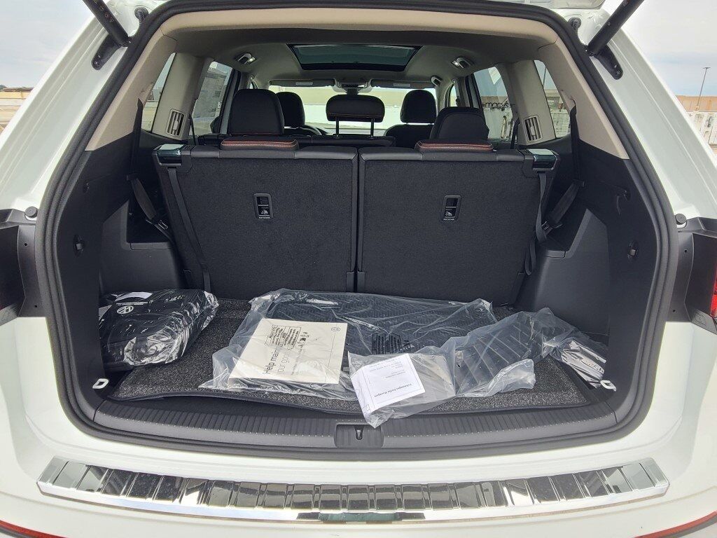 2025 Volkswagen Atlas 2.0T Peak Edition Springfield VA