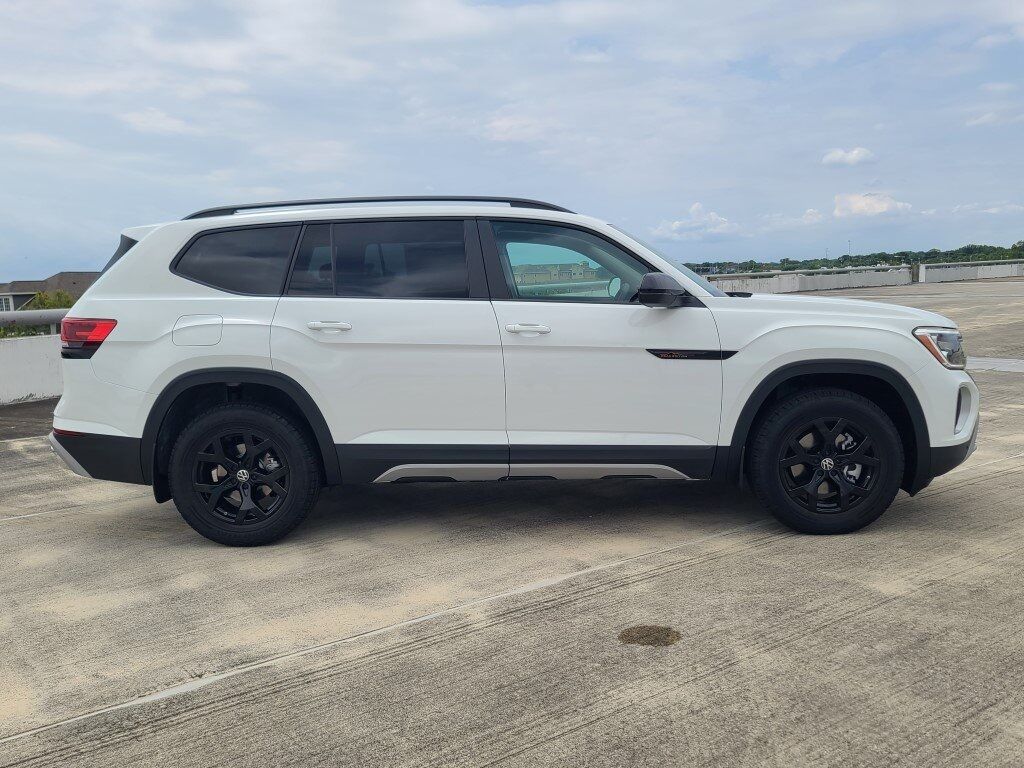 2025 Volkswagen Atlas 2.0T Peak Edition Springfield VA
