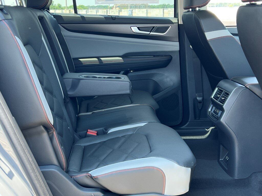 2025 Volkswagen Atlas 2.0T Peak Edition Springfield VA