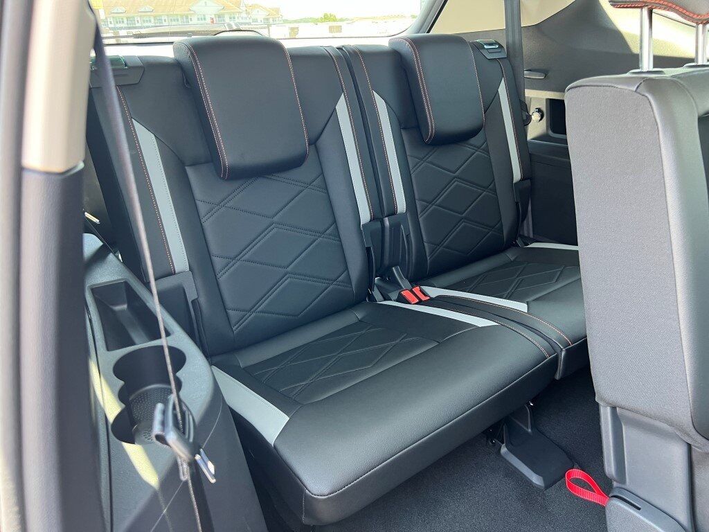 2025 Volkswagen Atlas 2.0T Peak Edition Springfield VA