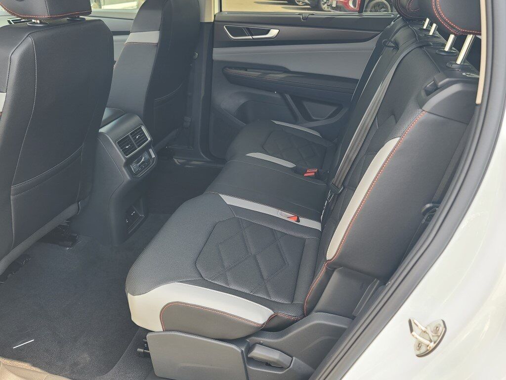 2025 Volkswagen Atlas 2.0T Peak Edition Springfield VA